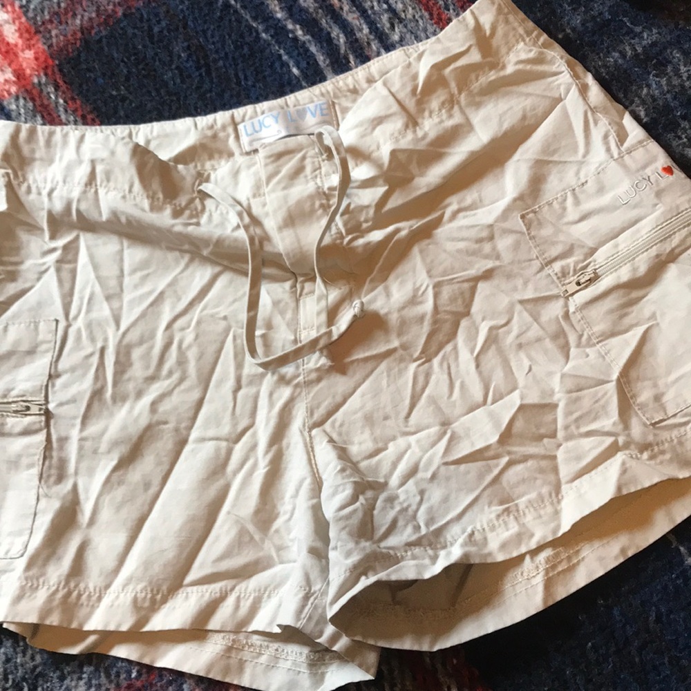 Lucy Love Khaki shorts